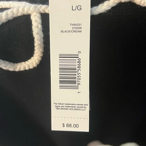 Tahari Sweater - Picture 2 of 3